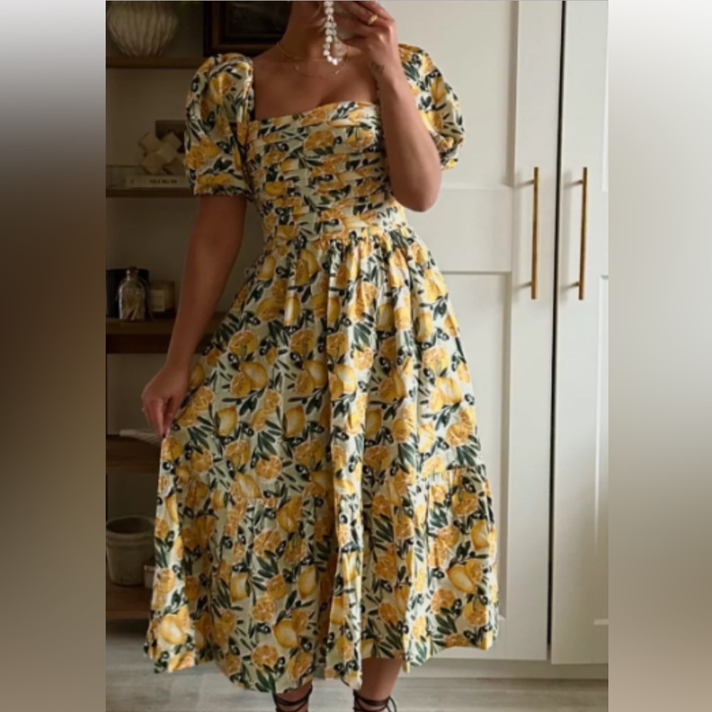 NWOT Abercrombie & Fitch Lemon Dress